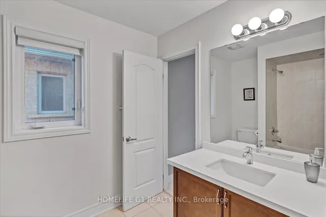 Additional image 33 of 2355 North Ridge Tr