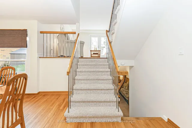 Additional image 11 of 13 Simmons Blvd