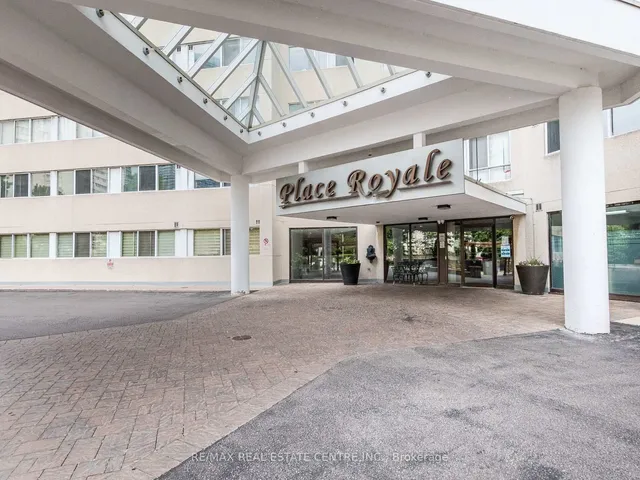 Additional image 4 of 3695 Kaneff Cres Unit 211