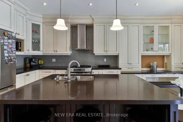 Additional image 13 of 693 Gypsy Fly Cres