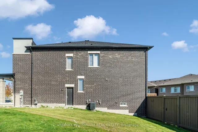 Additional image 7 of 77 Donald Ficht Cres