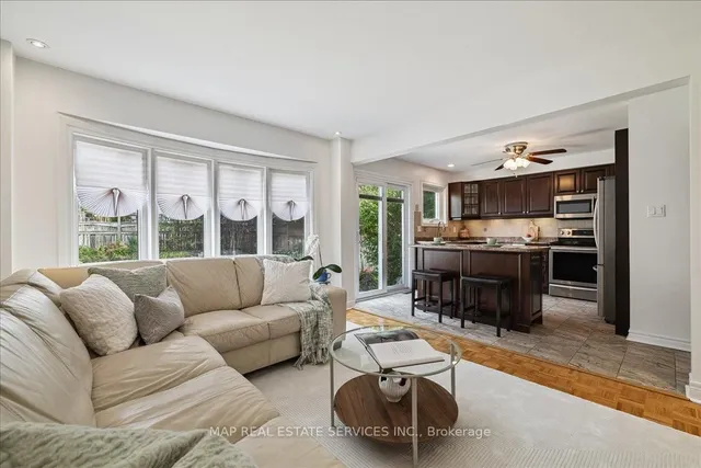 Additional image 14 of 5342 Landsborough Ave