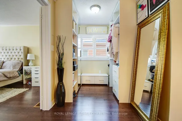 Additional image 38 of 25 Padbury Tr