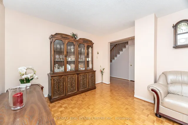 Additional image 16 of 5113 Palomar Cres