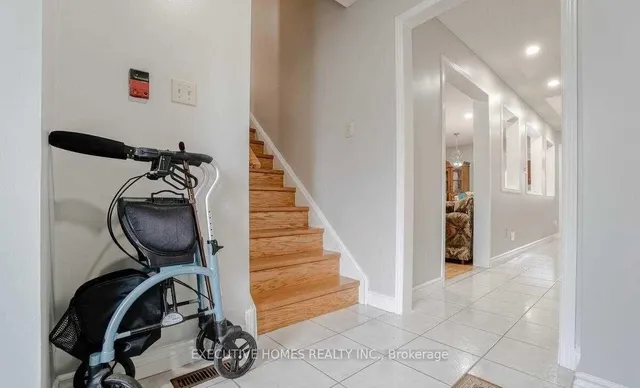 Additional image 18 of 114 Toba Cres