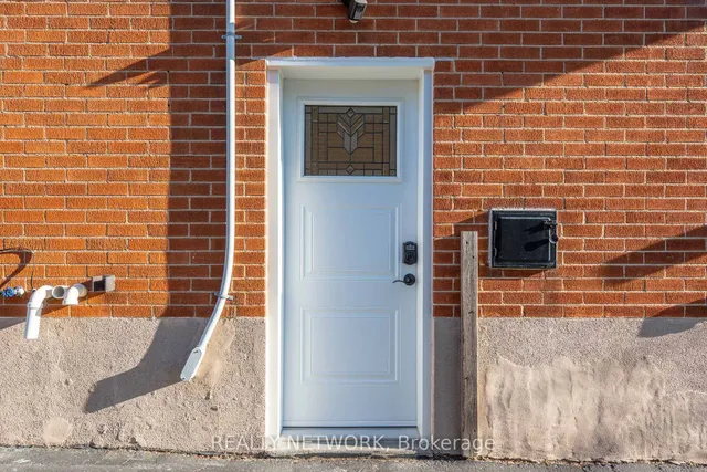 Additional image 21 of 716 Upper Ottawa St