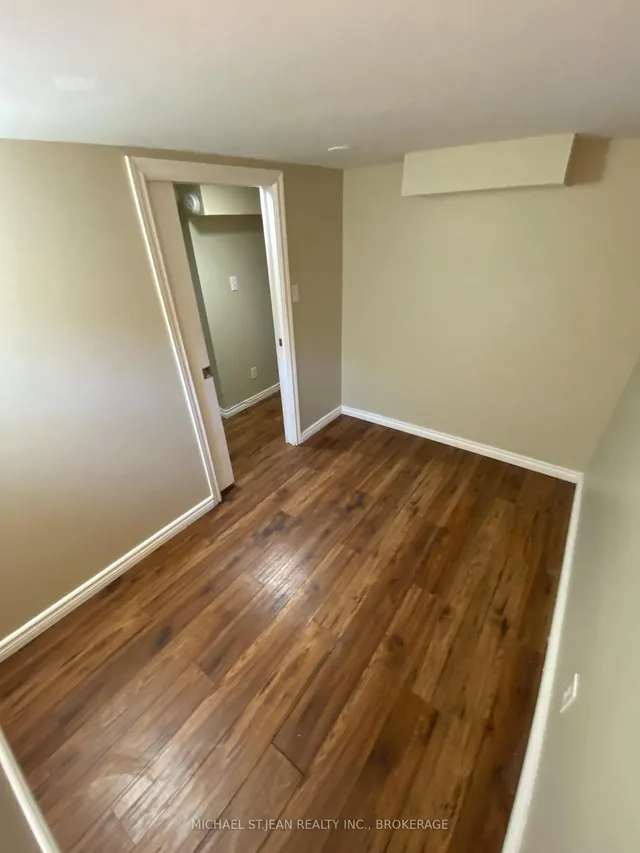 Additional image 18 of 70 Belview Ave