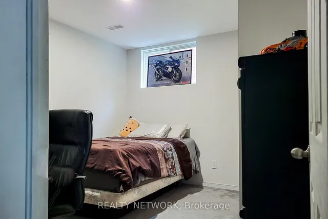 Additional image 22 of 2 Silverton Dr