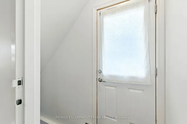 Additional image 30 of 387 Franklin Rd