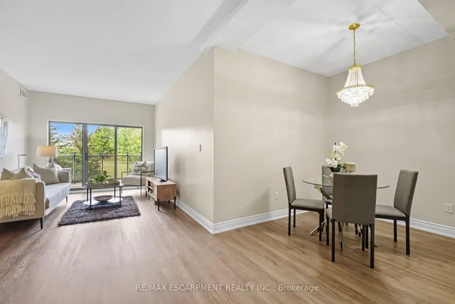 Additional image 5 of 2075 Amherst Heights Dr Unit 215