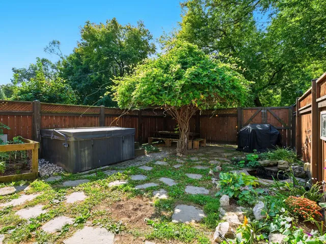 Additional image 36 of 284 Cumberland Ave