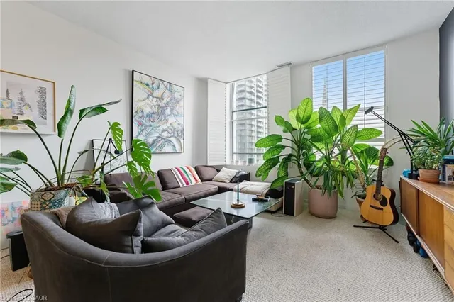 Additional image 16 of 36 James St Unit 709