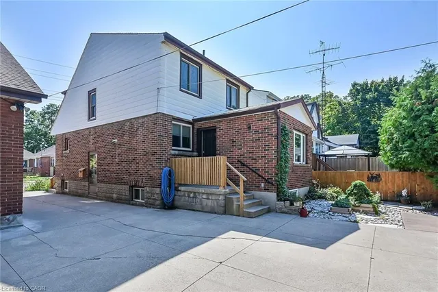 Additional image 41 of 274 Ottawa St