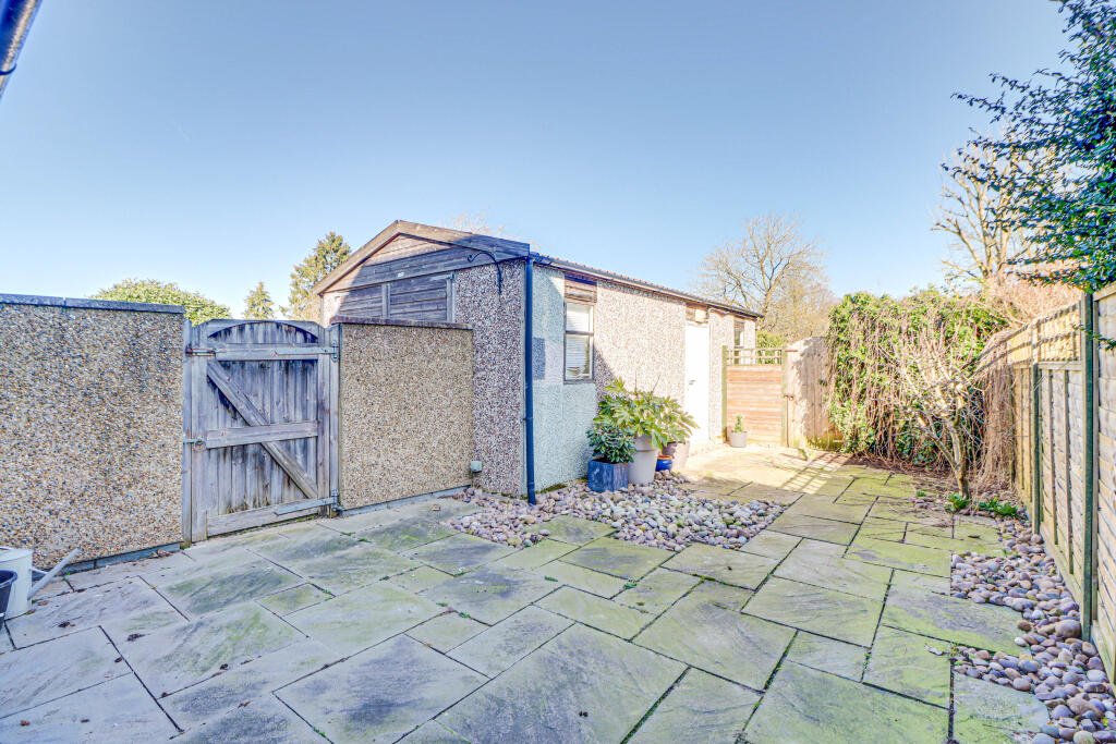 Additional image 16 of Oakwood Drive, St. Albans, AL4