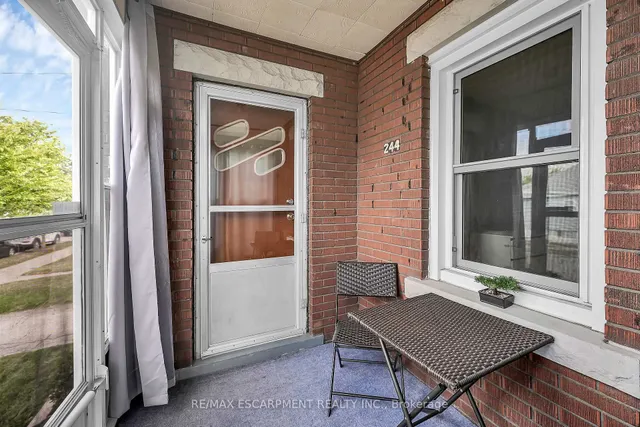 Additional image 30 of 244 Cope St