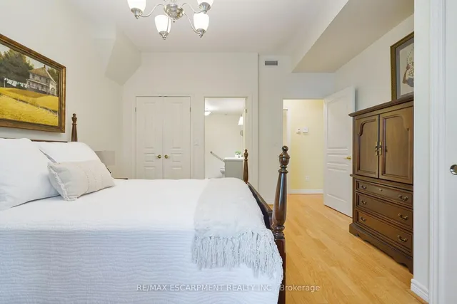 Additional image 26 of 77 Governors Rd Unit 102