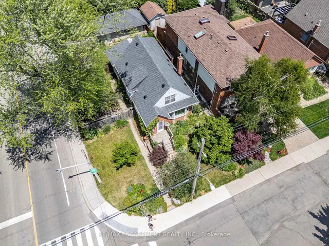 Additional image 44 of 48 Franklin Ave