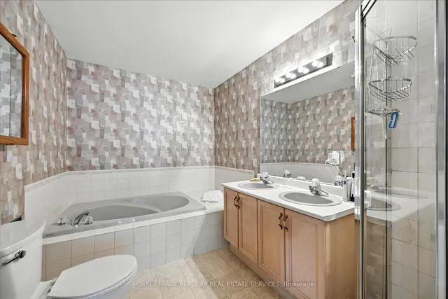 Additional image 23 of 3333 New St Unit 18