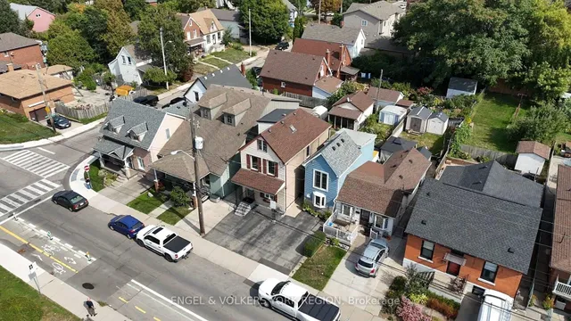 Additional image 48 of 484 John St