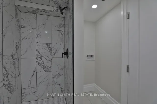 Additional image 33 of 48 Pearl St