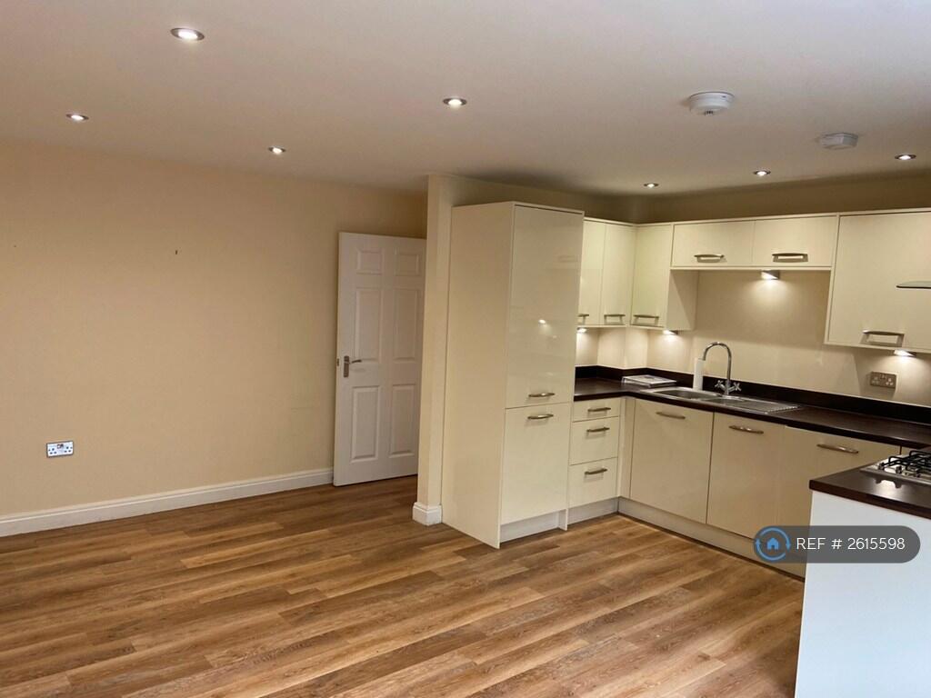 Additional image 9 of Millstone Way, Harpenden, AL5