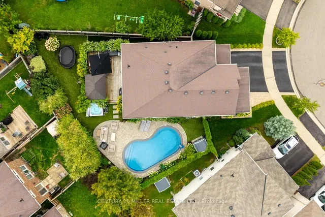 Additional image 41 of 444 Carbert Cres