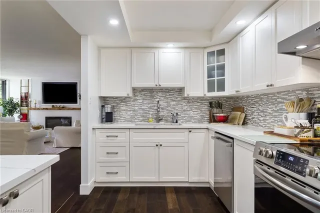 Additional image 24 of 150 Wilson St Unit 301