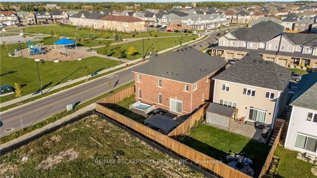 Additional image 44 of 253 Kinsman Dr
