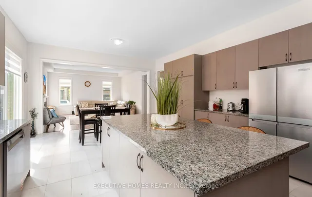 Additional image 21 of 77 Pond View Gate