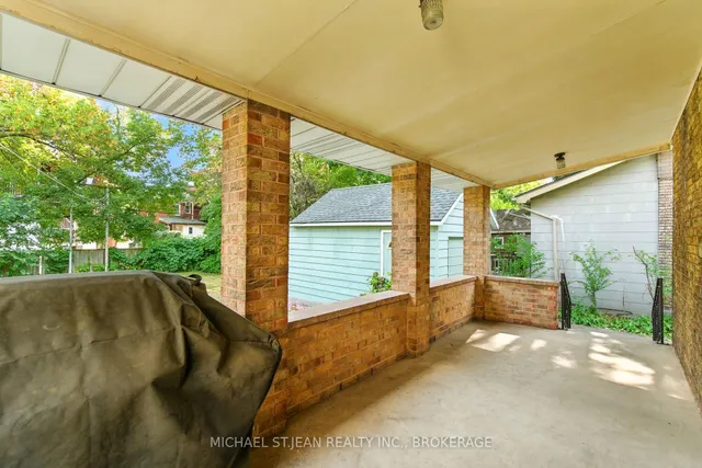 Additional image 36 of 73 Balmoral Ave