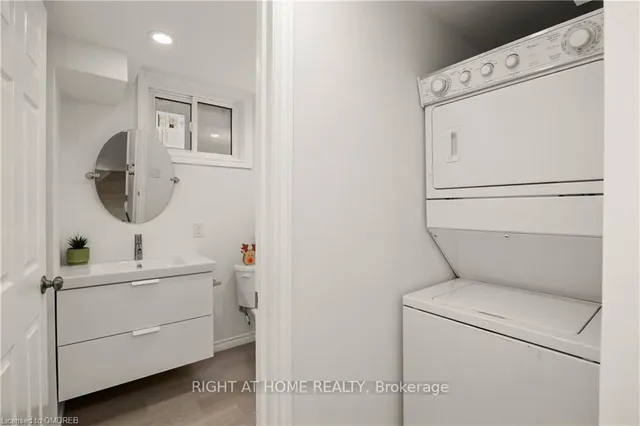 Additional image 19 of 60 Champlain Ave