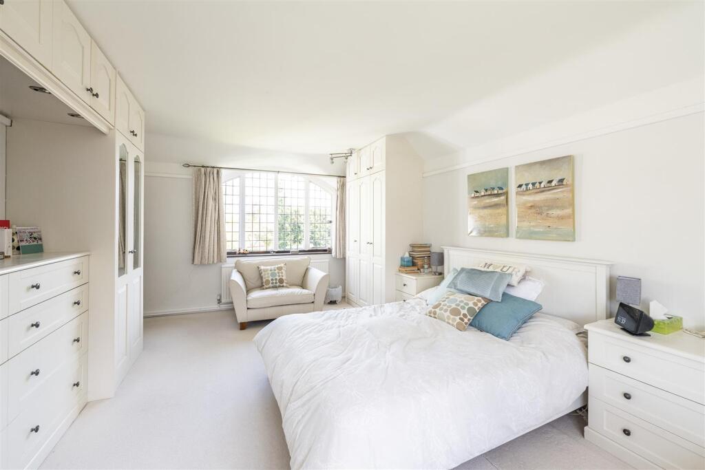 Additional image 6 of Lyndhurst Drive, Harpenden