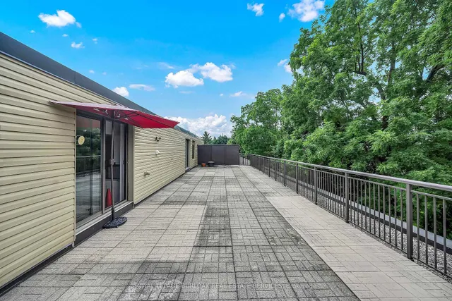 Additional image 47 of 150 Wilson St Unit PH1