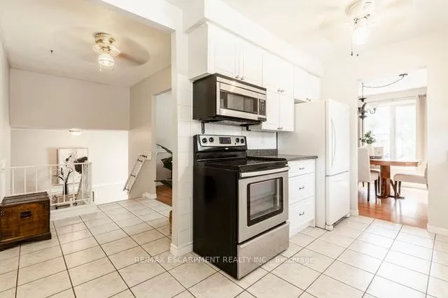 Additional image 25 of 45 Fonthill Rd