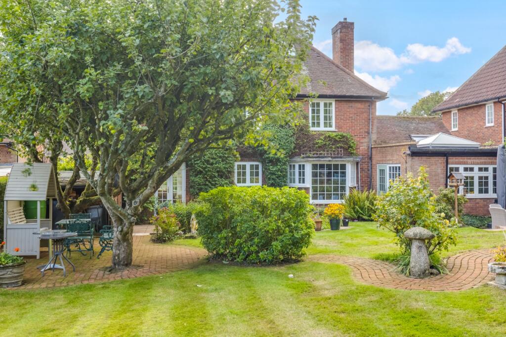 Additional image 39 of Sherrardspark Road, Welwyn Garden City, Hertfordshire, AL8 7JP