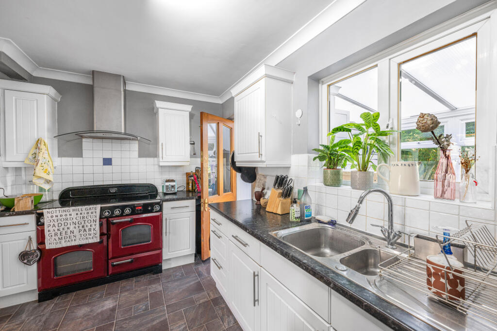 Additional image 6 of Barfolds, Hatfield, AL9