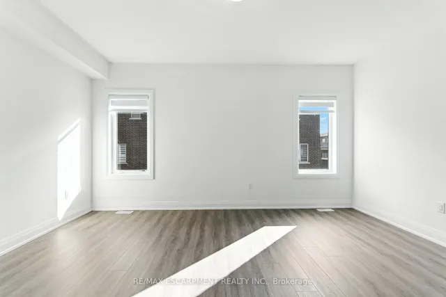 Additional image 11 of 4 Clear Valley Lane