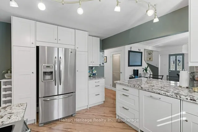 Additional image 13 of 478 East 37th St