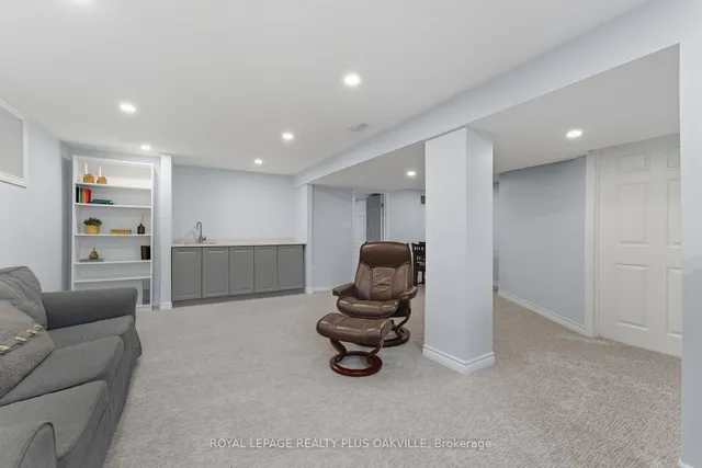 Additional image 28 of 9904 Dickenson Rd