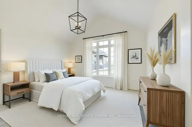 Additional image 34 of 20 Stokes Tr