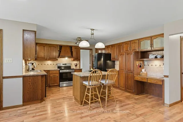 Additional image 12 of 67 Horizon Crt