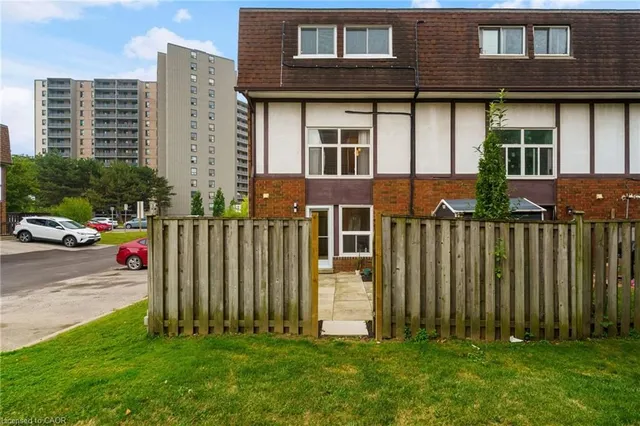 Additional image 32 of 89 Violet Dr