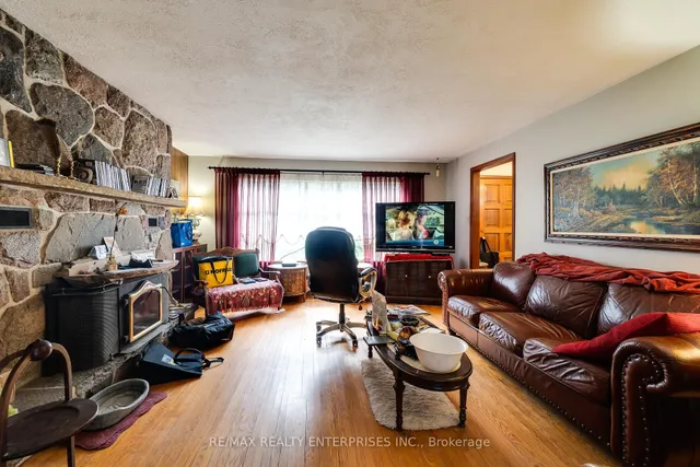 Additional image 28 of 12909 5th Line