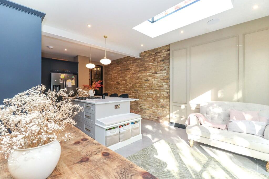 Additional image 5 of Worley Road, St. Albans, Hertfordshire, AL3