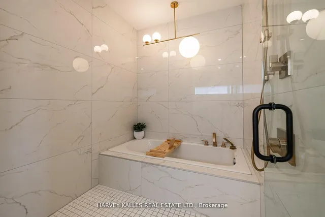 Additional image 28 of 121 Fiddlers Green Rd Unit 1