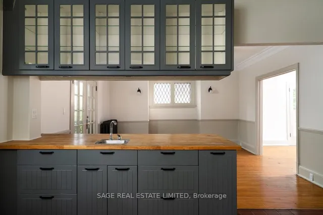 Additional image 17 of 36 Mountwood Ave