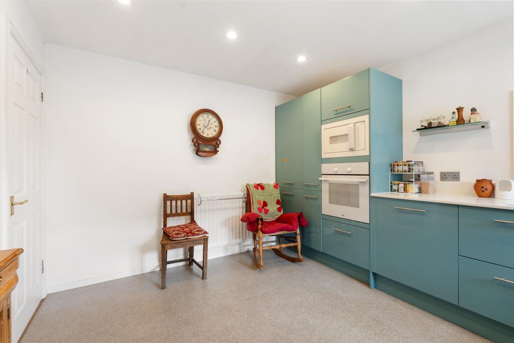 Additional image 5 of Welwyn Hall Gardens, Welwyn, AL6