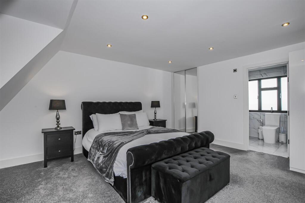 Additional image 7 of Burston Drive, Park Street, St. Albans