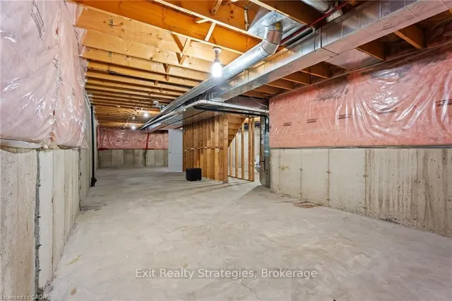 Additional image 20 of 68 Hallmark Tr Unit 39