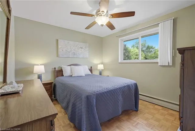 Additional image 14 of 142 Fernwood Cres